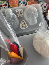 Load image into Gallery viewer, EXTRAS - Molde Calaveritas azucar = Dia de Muertos
